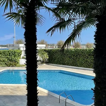 Passeig Del Mar - Apartamentos Primera Linea L'Escala Exterior photo